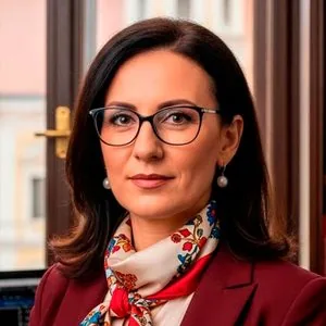 Dr. Maria Popa